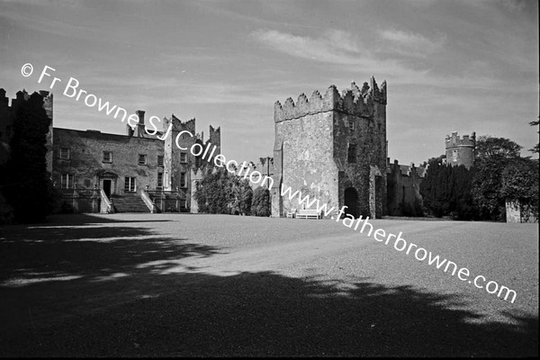 HOWTH CASTLE ENTRANCE FROM EAST